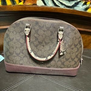 Coach purse
